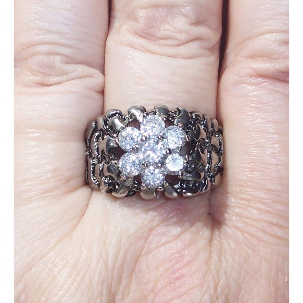 Men's Cubic Zirconia Nugget Ring 7 Stone Cluster Stainless Steel High Polished - Picture 4 of 15